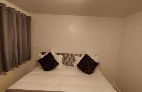 Greasbrough Apartment | The Rose