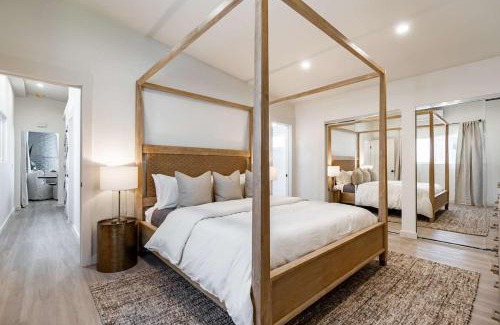 Beach Barber Tract House | The Rosemont II - La Jolla Luxury
