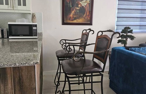 Kingston House | The Royal Villa by Caymanas Country Club Estate