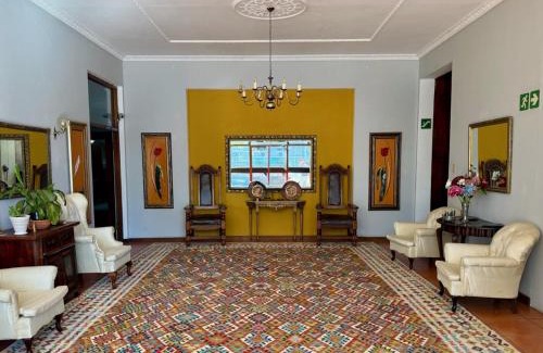 Beaufort West Hotel | The Royal Lodge