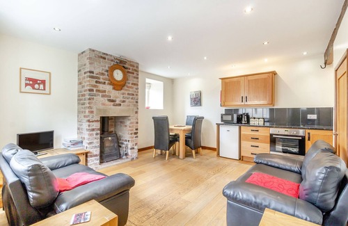 Dronfield Cottage | The Rumblings 1
