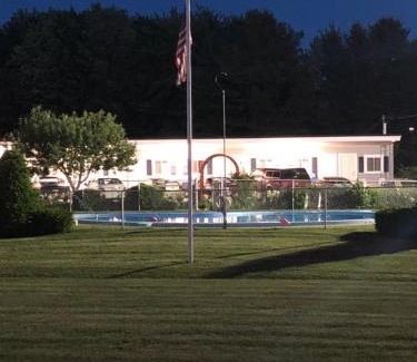 Southern Coast Hotel | The Saco Motel