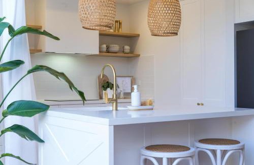 Kiama Apartment | The "SALTY PALM'S" By the Sea - TWO 3 BEDROOM HOME - Sleeps up to 8