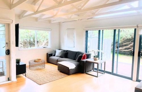 Sandy Point House | The Sandy Retreat