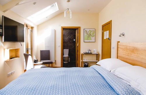 Symonds Yat Hotel | The Saracens Head Inn