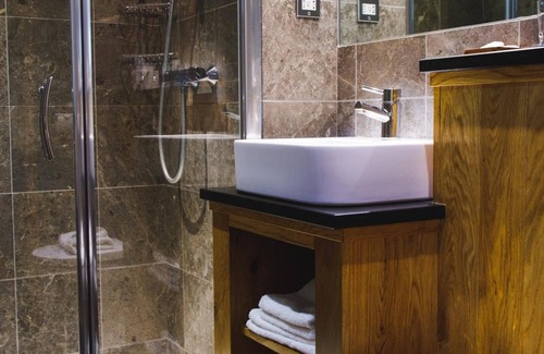 Symonds Yat Hotel | The Saracens Head Inn