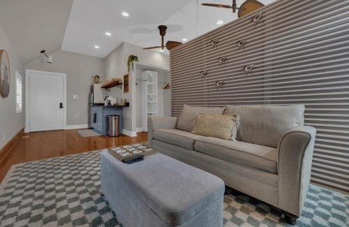 Historic District Bed & Breakfast | The Savannah, Boutique BNB & Spa