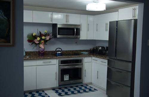Orange Bay Apartment | The SeaGull @ Little Bay Country Club, Negril