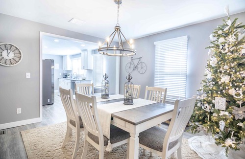 Walton House | The search is over! Perfectly located between the Ark & the Creation Museum!