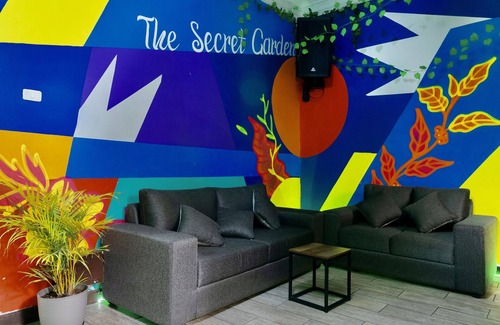 Miraflores Hotel | The Secret Garden Hostel