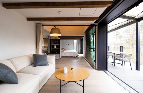 Narusawa Villa | THE SENSE FUJI