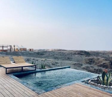 Nzala Cabin | The seven saints - luxury camp - lodges & tents - desert activities