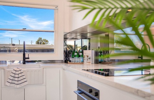 Central Coast Villa | THE SHACK AT LONG JETTY - VILLA B