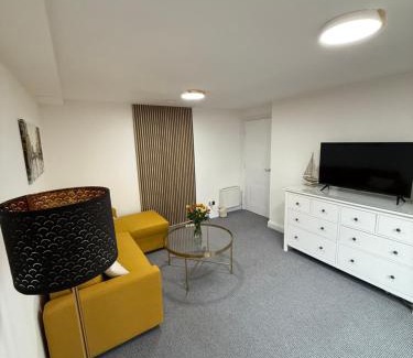 Leith Apartment | The Shore Edinburgh 2 Bedroom Apartment