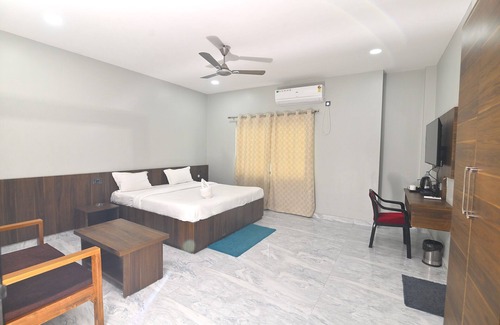 Sibsagar Hotel | The Siam Hotel