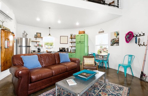 Troy House | The Silo House At Laughing Llama Farm
