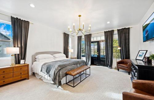 Sister Bay House | The Sister Bay Haus