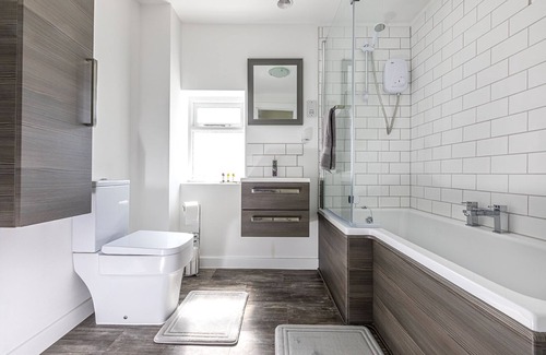 Herne Bay Bed & Breakfast | The Sleep-Inn Hare