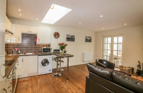 Blisland Cottage | THE SMITHY, pet friendly, with open fire in Blisland