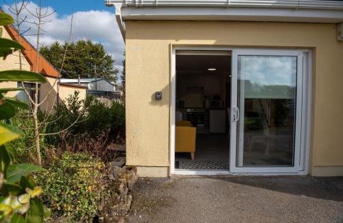 Donegal Apartment | The Snug