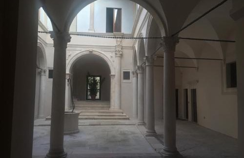 L'Aquila Apartment | The Sound of Silence