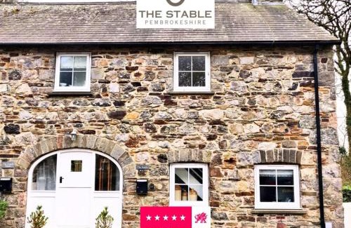 Roch House | The Stable, Cuffern Manor Cottages