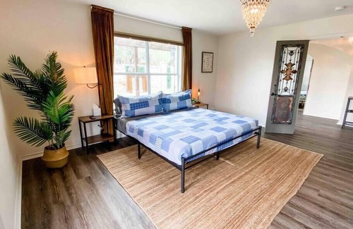 Walburg House | The Stables at Georgetown