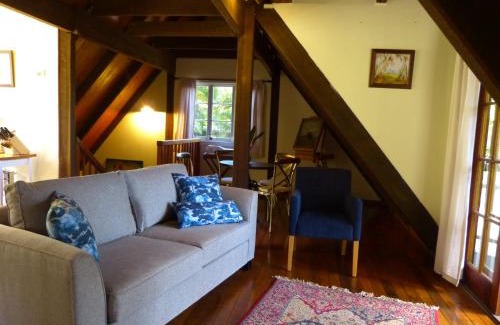 Cooroy House | The Stables