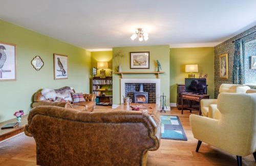 Cheddar House | The Stables