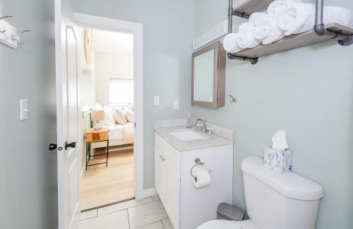 Lawrence Apartment | The StayAwhile Studio
