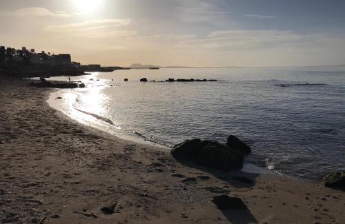 Port Seton Apartment | The Store, harbour holiday cottage
