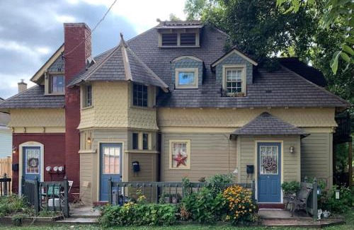 Kennett Square Apartment | The Suite in a historic carriage house