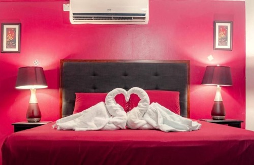 Constant Spring Hotel | The Suites at Rockhampton