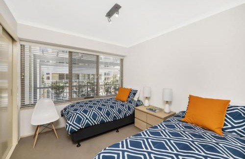 Manuka Apartment | The Summit E2 Kingston ACT