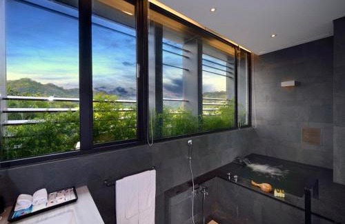 Beitun District Hotel | The Sun Hot Spring & Resort