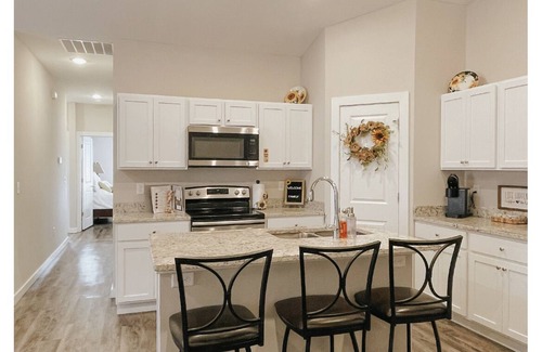 Goddard House | The Sunflower: A bright, joyful stay on the edge of Wichita