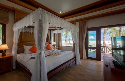 Ko Kho Khao Hotel | The Sunset Beach Resort Koh Kho Khao