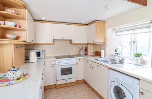 Dittisham Cottage | THE TALLET, family friendly, character holiday cottage in Dittisham