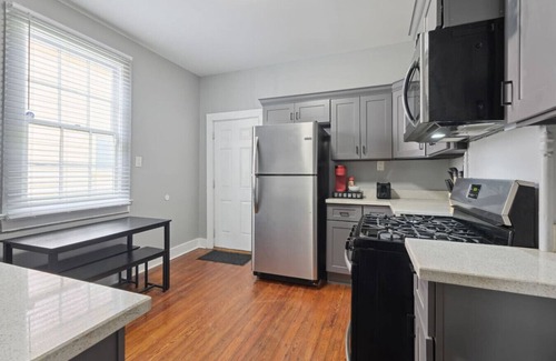 West Riverside House | The Tchoupitoulas Hideaway Near Tipitina's Uptown!