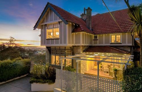 Oamaru Villa | The Terrace