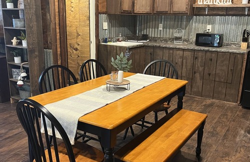 Karnack Cabin | The Texas Rig - Cabin on Caddo Lake