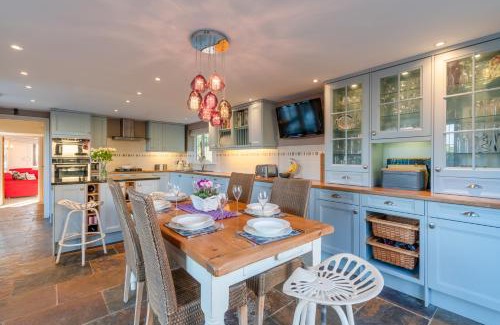 Gotherington House | The Thatch House