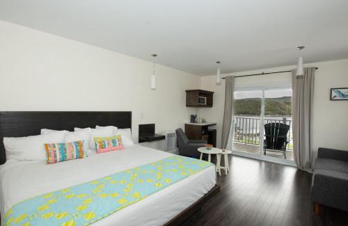 Norris Point Hotel | The Tides Inn