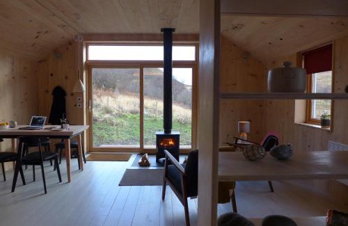 Portnalong House | The Tin Church