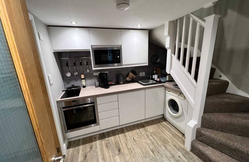 Beckingham Cottage | The Tower, 1 bed, 1850's Tiny House