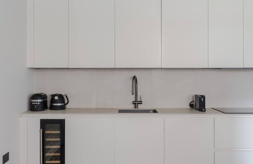 Bryanston and Dorset Square House | The Tranquil Den - Regent's Park - by Frankie Says