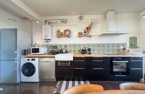 Toulouse Left Bank Apartment | The Traveler