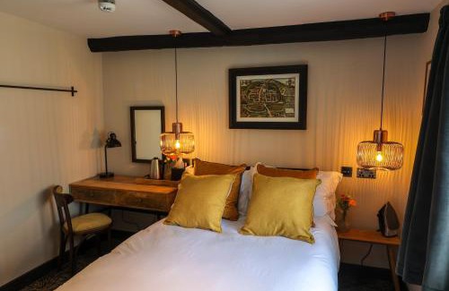 Exeter Hotel | The Turks Head