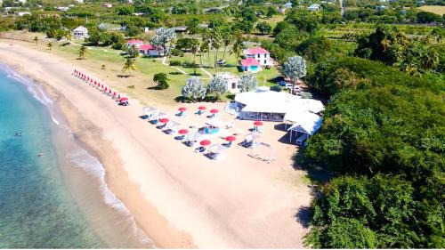 Cades Bay Hotel | The Unique Beachfront Lighthouse