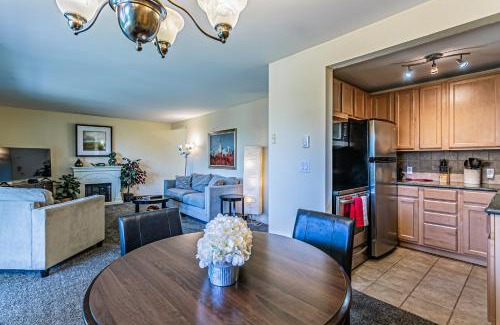North End Apartment | the Veranda, Best Area, 2 Baths, 2 Bedrooms, WD, Jacuzzi bath, New Carpet, Balcony, 925sf
